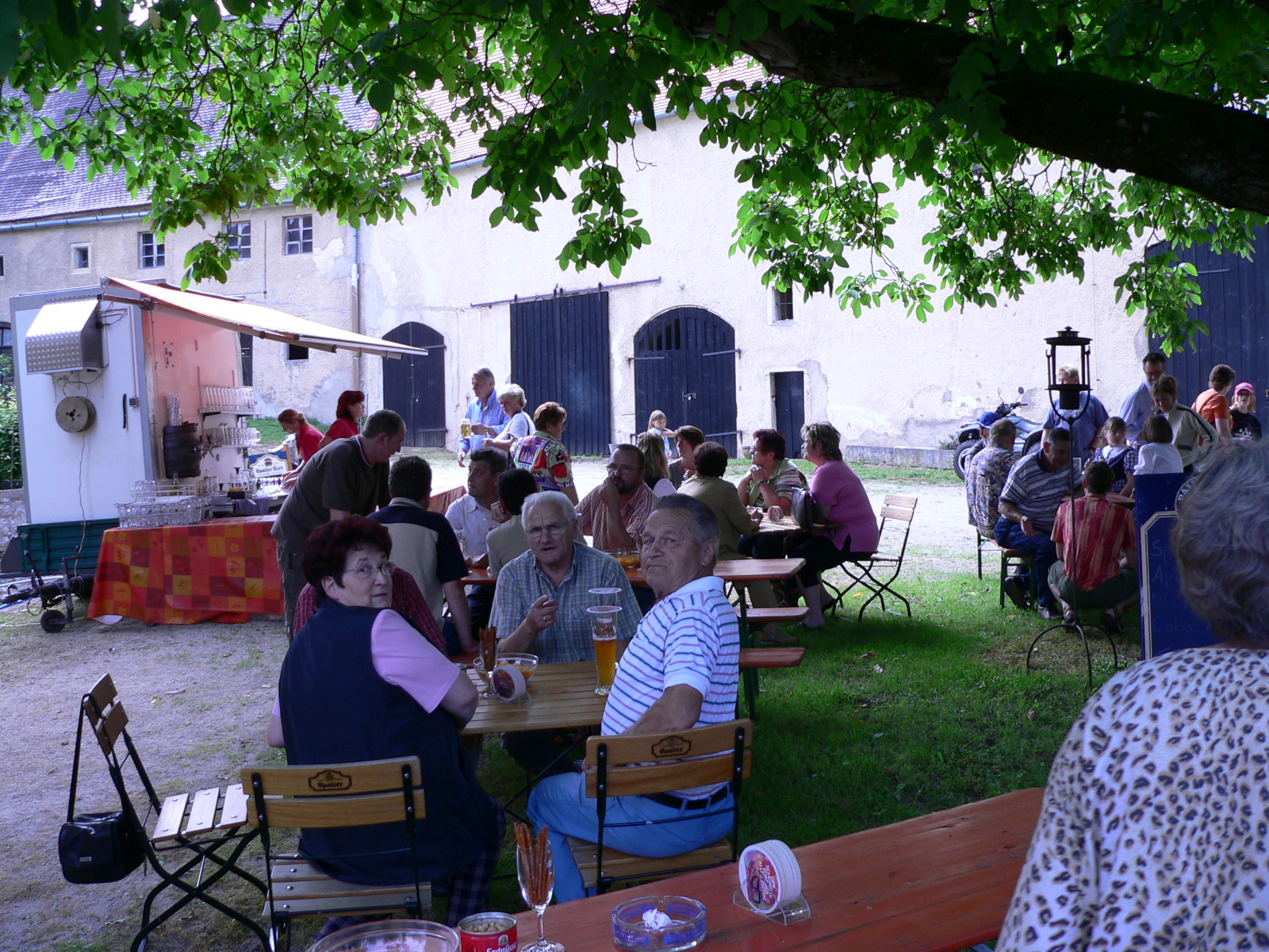 Tag der offenen Tür Schloss Möhren August 2005