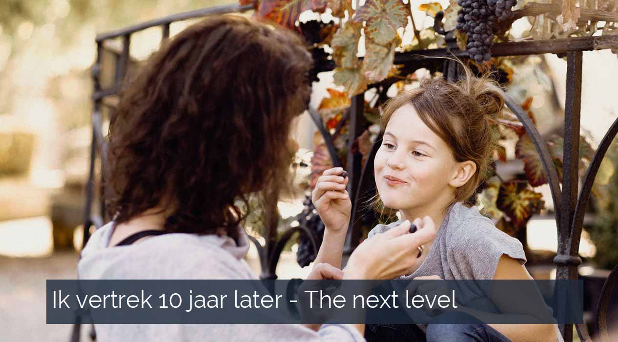 Ik vertrek 10 jaar later the next level