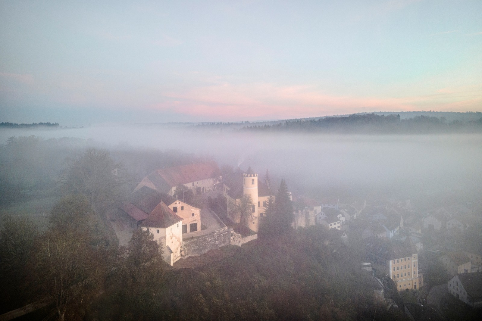 Kasteel in de mist